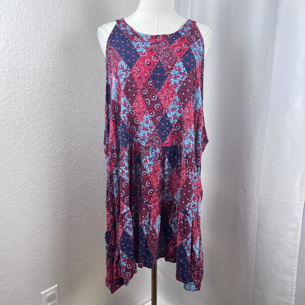 Torrid Top Womens 6 Red Blue Patchwork Floral Tiered Sleeveless Boho Festival